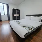 Mercu Summer Suites Bukit Bintang Kuala Lumpur Apartment