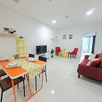Mercu Summer Suites Bukit Bintang Kuala Lumpur Apartment